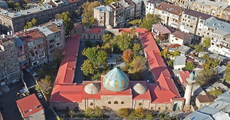 Azərbaycanlılara məxsus İrəvandakı Göy məsciddən YENİ XƏBƏR VAR