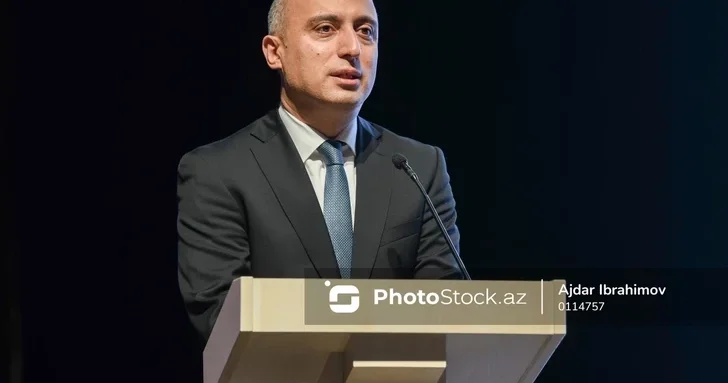 Эмин Амруллаев: В Азербайджане внедряют новые модели обучения для небольших школ