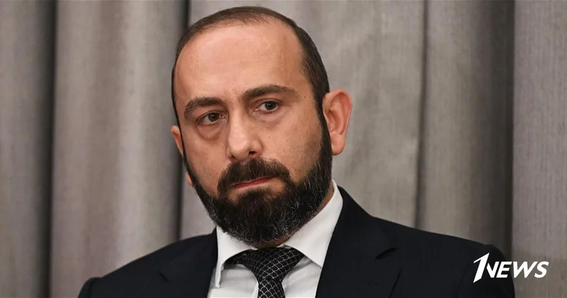 Мирзоян: Ереван сделает выбор в пользу ЕС или ЕАЭС в надлежащее время
