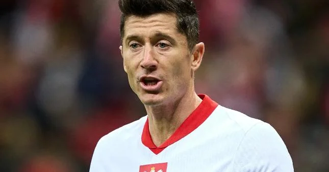 Polşa Futbol Assosiasiyasından kapitanlıqla bağlı açıqlama