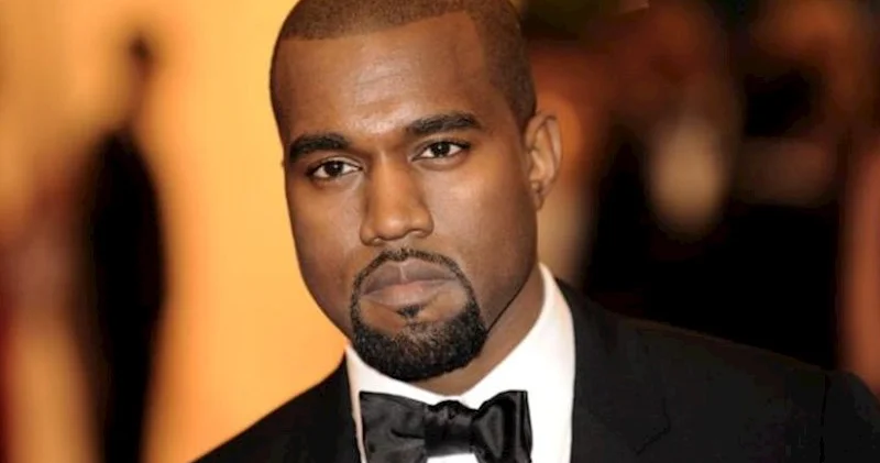 Kanye Uest yenə adını dəyişdi