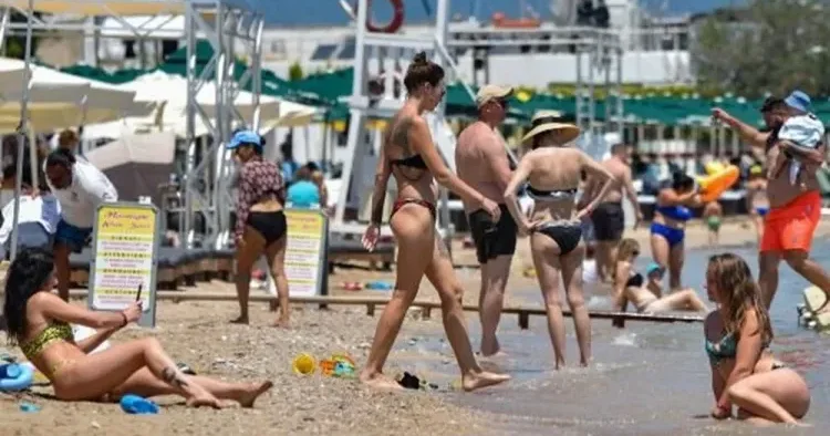 Antalyada turistlər arasında Koksaki virusu aşkarlanıb?