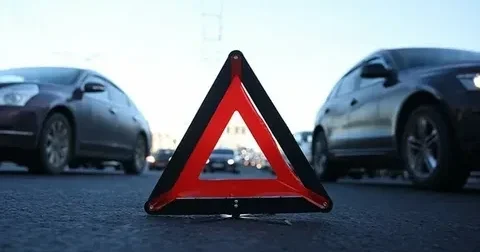 Gəncədə minik maşınları toqquşub