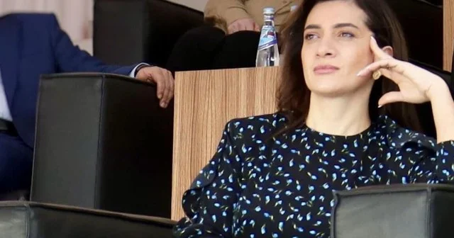 Paşinyanın arvadı Çin fəlsəfəsini və siyasətini öyrənmək üçün Pekinə gedir