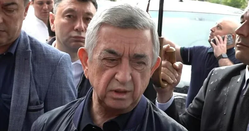 Sərkisyan: Ermənistanda vətəndaş müharibəsi baş verə bilər