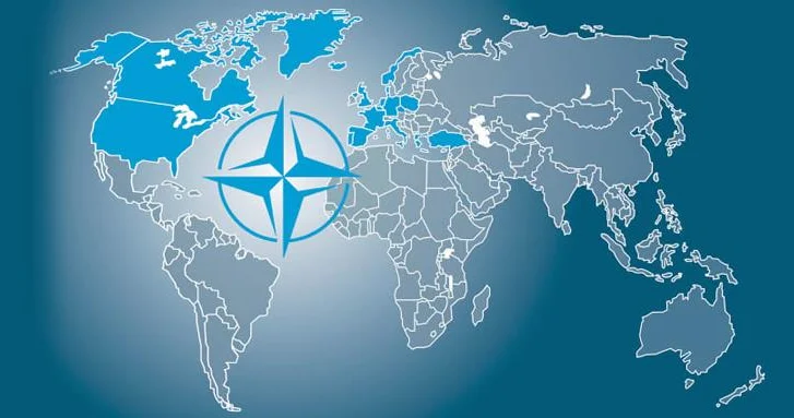Sibiqa Zelenskinin NATO sammitinə səfəri üçün şərtin adını çəkdi: güclü qərarlar lazımdır