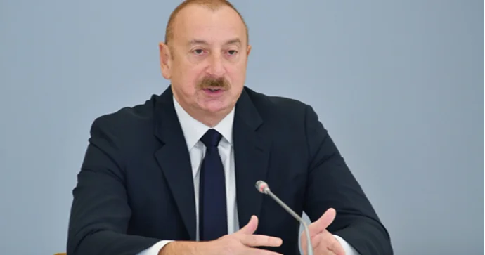 Çinlə viza rejimi ləğv edildi RƏSMİ