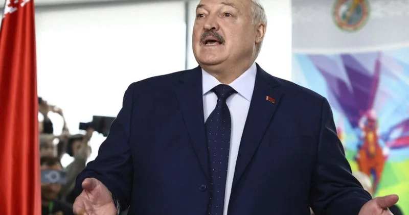 Lukaşenko yenə kartof qıtlığından gileyləndi