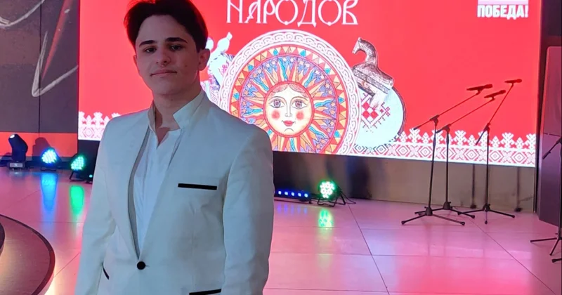 Azərbaycanlı ifaçı Sankt Peterburqda festivalda çıxış edib