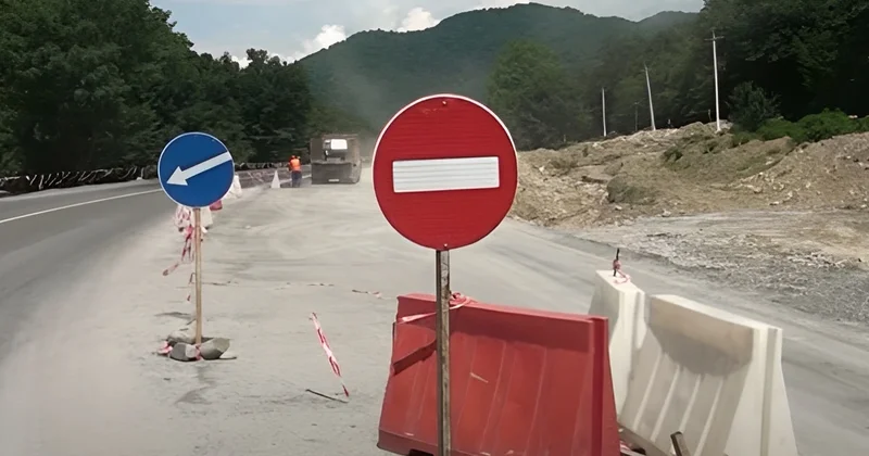 Muğanlı İsmayıllı Qəbələ yolunda təmir işləri niyə ləng gedir?