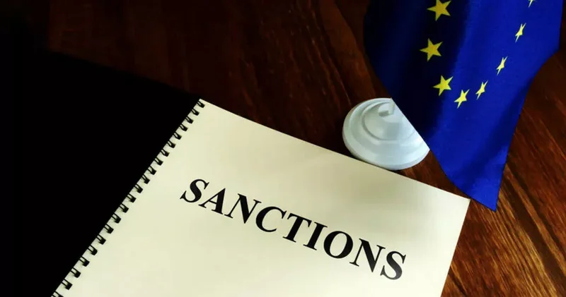 ЕК предлагает ввести антироссийские санкции против 70 судов и 22 банков