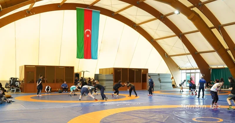 Azərbaycan güləşçiləri reytinq turnirinə Batumidə hazırlaşır