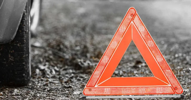 Motosiklet və avtobus toqquşdu: Ölənlər var