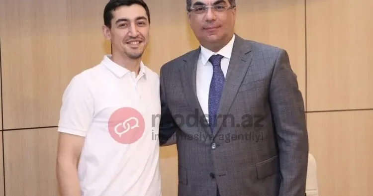 Əsgərlikdən yeni gəldi, dekan müavini TƏYİN EDİLDİ