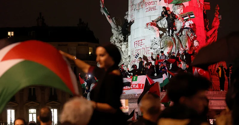Массовые протесты в Париже против Израиля видео