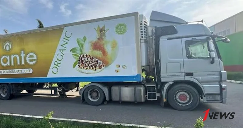 Компания азербайджанского миллиардера, имеющая задолженность в 356 тысяч, выставила TIR ы на аукцион