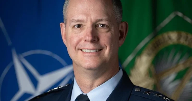 NATO generalı Avropanın təhlükəsizlik məsuliyyətini daha çox öz üzərinə götürməli olduğunu bəyan edib