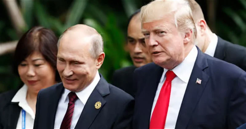 Песков не стал говорить, будет ли Путин поздравлять Трампа с юбилеем