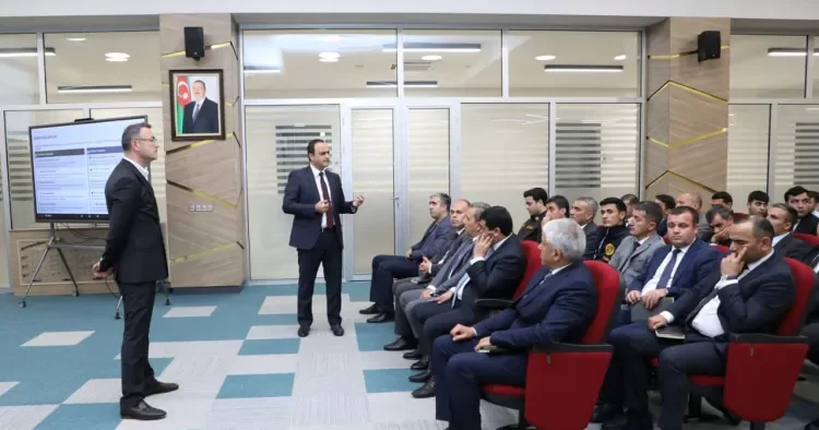 Naxçıvanda qaz şəbəkəsinə qoşulma ilə bağlı məlumatlandırma tədbiri keçirildi FOTO