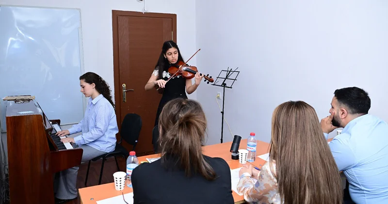 Bu məktəblərdə ilk dəfə mərkəzləşdirilmiş buraxılış imtahanları keçirilir