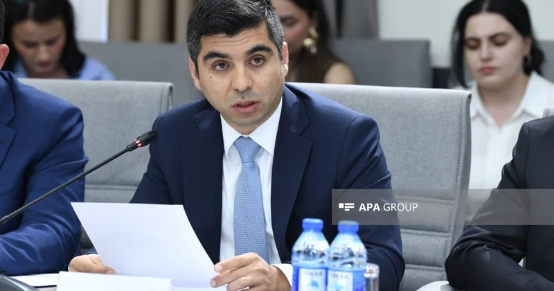 Nazir müavini: Qanun sosial şəbəkələrin bağlanmasını deyil, nəzarətin gücləndirilməsini nəzərdə tutur