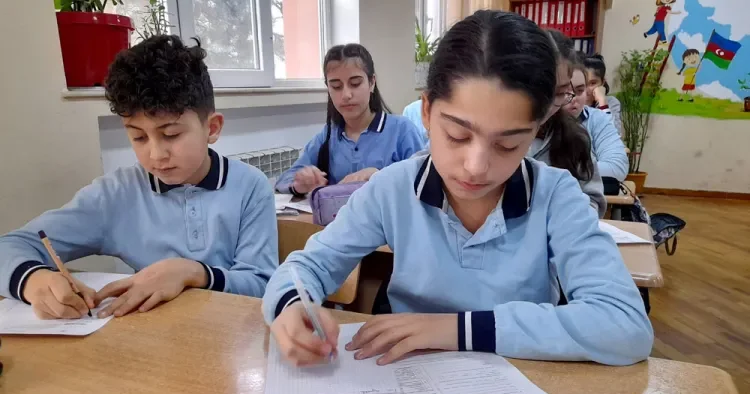Repetitorlara ehtiyac azalacaq Yeni tədris modeli tətbiq OLUNUR