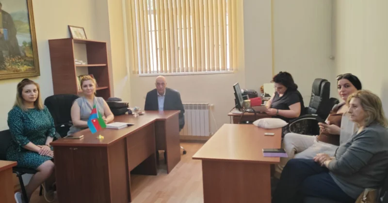 Folklor İnstitutunda “Kitabi Dədə Qorqud”un mifoloji xülasələrinə dair məruzə təqdim edilib