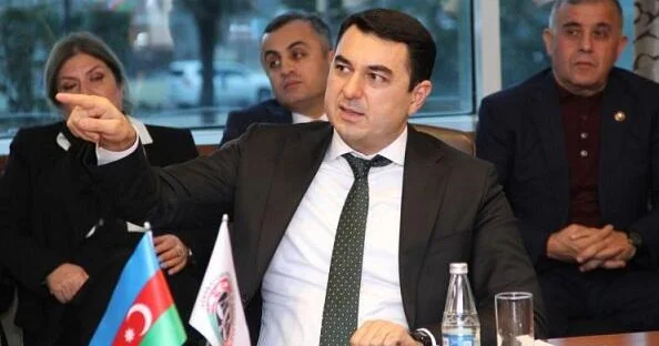 Adil Kərimli bu iddiaları rədd etdi