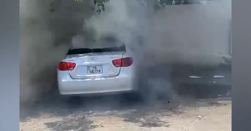 Bakıda “Hyundai” yanıb külə döndü VİDEO