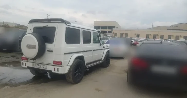 Водитель, намеренно направивший в Баку Mercedes на Kia, получил 15 суток ареста