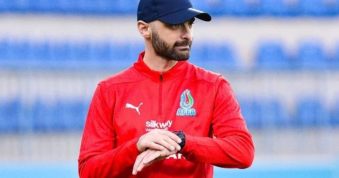 U 21 yığmamızın baş məşqçisi: Hər zaman pozitiv qalıram