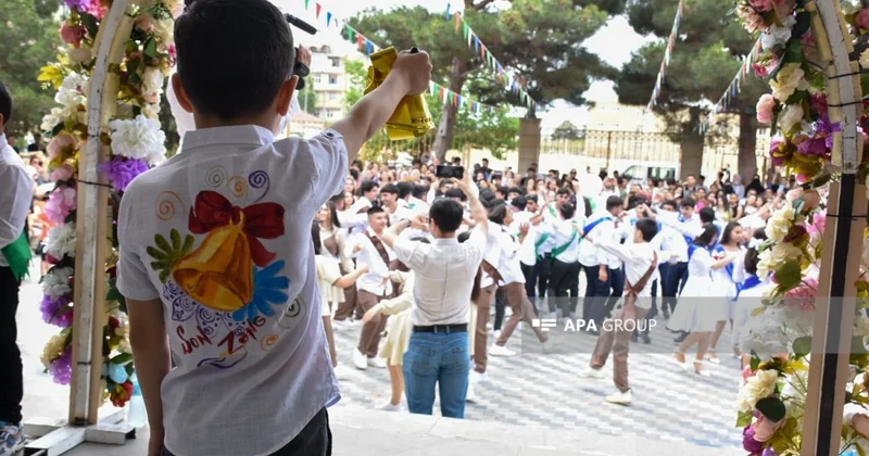 Son Zəng lə bağlı məktəblərə təlimat göndərilib, bayağı musiqilərin səslənməsinə yol verilməyəcək