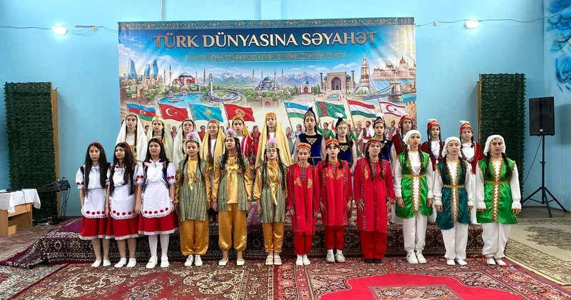 Şüvəlanda “Türk dünyasına səyahət” adlı tədbir keçirilib FOTO