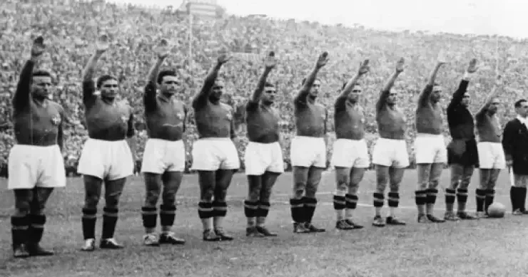 Müharibənin kölgəsindəki turnir: Hitler, qara köynəklilər və 1938 ci il Dünya çempionatı