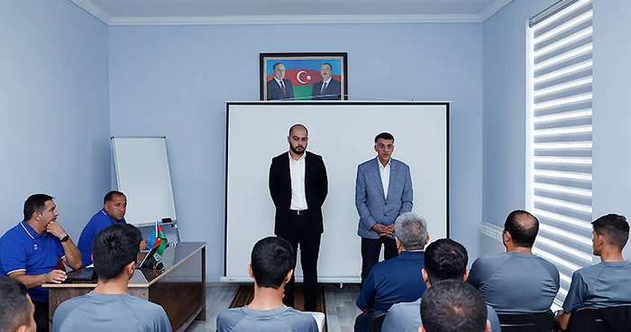 Naxçıvanda hakimlərə seminar keçildi