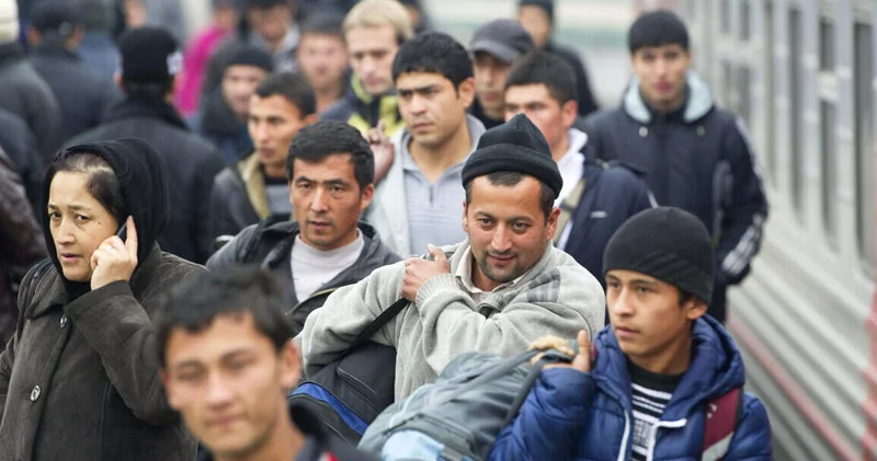 Rusiyada miqrantlar üçün yeni mərhələ: Rüsumlar kəskin artırılır (ŞƏRH)