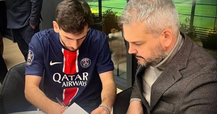 Osasuna işini udan ispan vəkil Turan Tovuz un problemini çözməyə çalışır lakin Tovuz klubuyla bağlı hüquqi prosedurlarda dolaşıq var