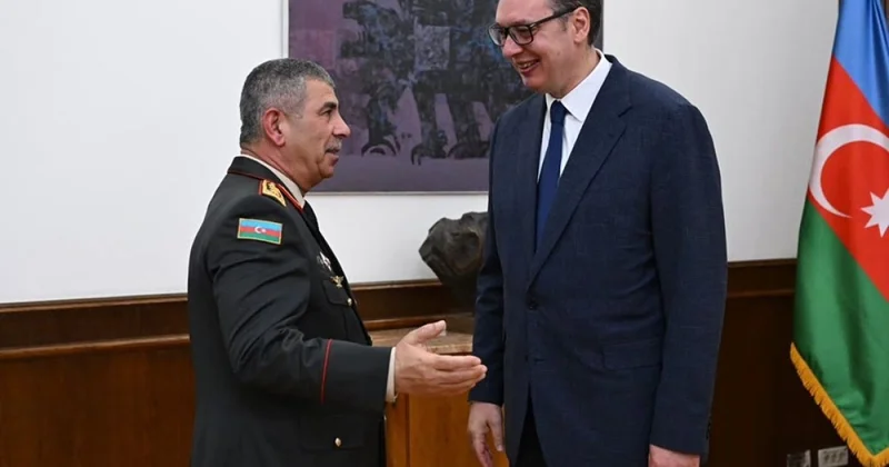 Vuçiç Azərbaycan müdafiə nazirini qəbul edib