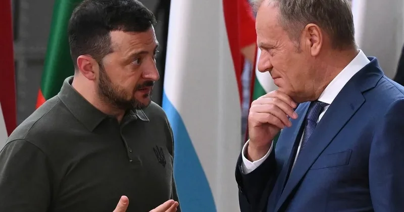 Tusk: Zelenskinin bəzi açıqlamaları məni qəzəbləndirir