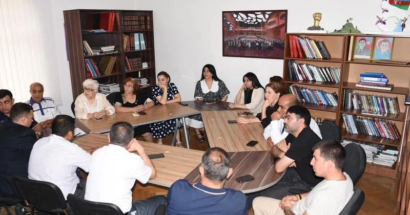 Erkən nikahlarla mübarizə çərçivəsində Ağsuda görüş keçirilib