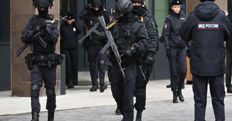 4 polis şöbəsində ƏMƏLİYYAT: rəislər azərbaycanlı iş adamlarından rüşvət alıblar
