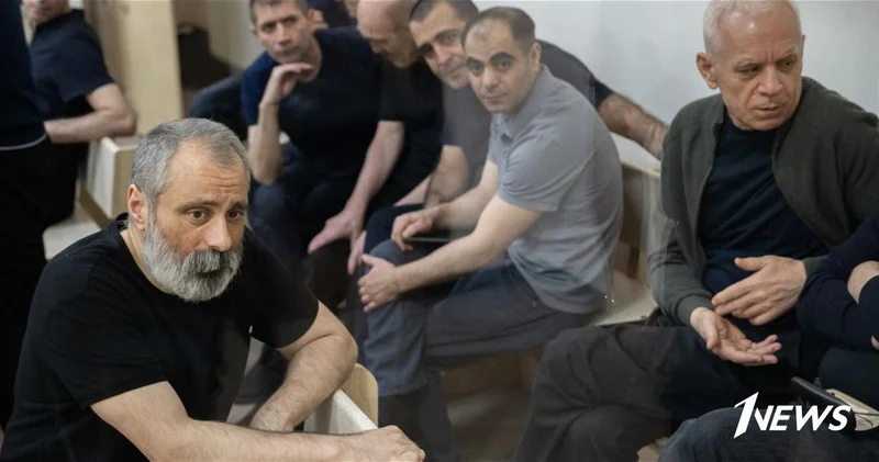 Продолжился суд над лицами, обвиняемыми в совершении многочисленных преступлений против азербайджанского народа ФОТО