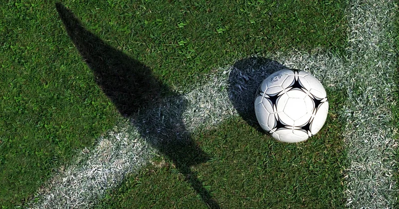 Futbolun kölgəsində ofsayda düşən idman növlərinin əsas problemi nədədir?