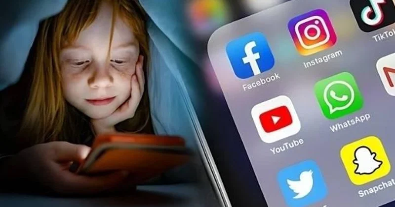 Sosial media: Gəncləri qorumaq üçün qadağan edilməlidirmi?