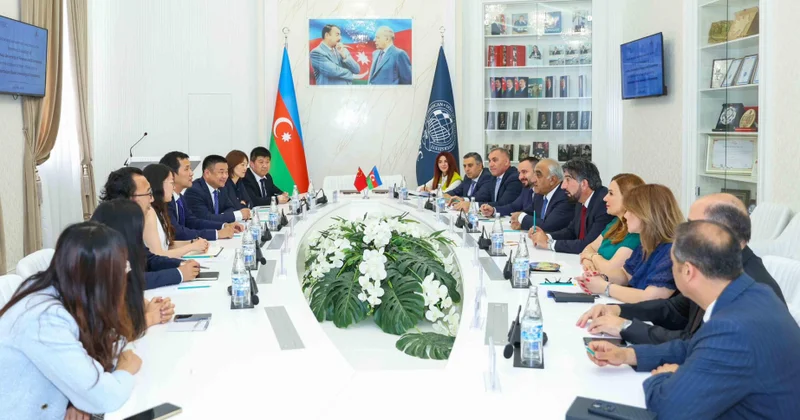 UNEC ilə Çinin Lanzhou Maliyyə və İqtisad Universiteti əməkdaşlığa başlayıb