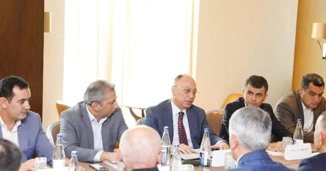 AQTA yanında Məşvərət Şurasının növbəti iclası keçirildi FOTOLAR