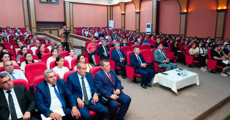 Naxçıvan Dövlət Universitetində 2024 2025 ci tədris ilinə aid təcrübələrin yekun konfransı keçirilib