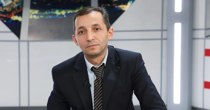 “Sosial media” ilə peşəkar media arasında elan olunmamış müharibə KÜNCDƏN BAXIŞ