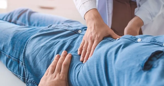 Mədə bağırsağı pozan 6 əsas qida vərdişi Bunları yeyib sağalın!