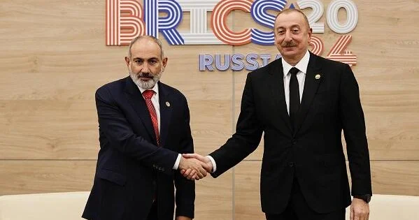 Əliyevlə Paşinyanın görüşü başladı